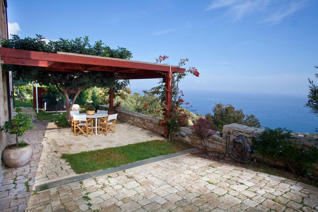 Villa Vollard With Amazing View Pool Iraklio Eksteriør bilde